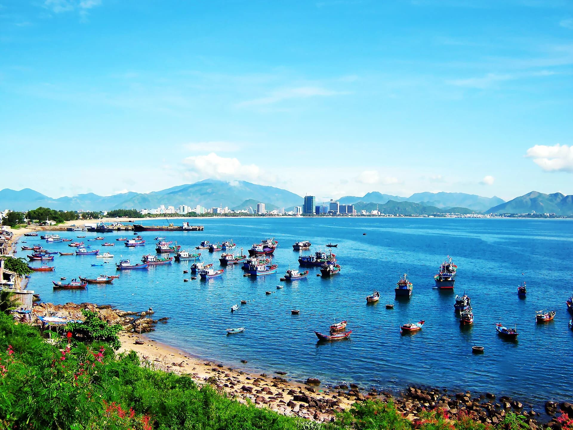 Bờ biển Nha Trang
