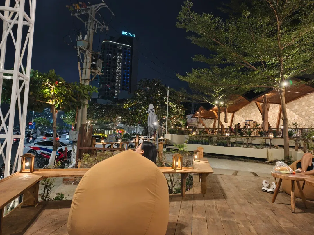 Moonlight Chill Coffee — ảnh 1